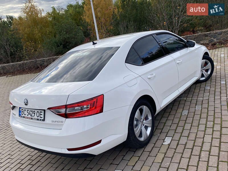 Лифтбек Skoda Superb 2016 в Виннице фото 6 Лифтбек Skoda Superb 2016 в Виннице