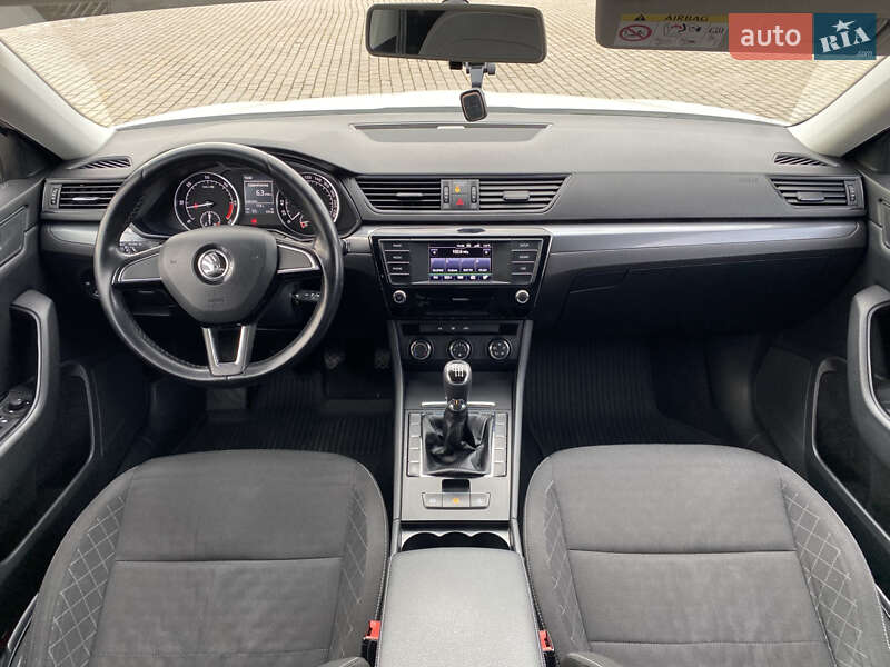 Лифтбек Skoda Superb 2016 в Виннице фото 27 Лифтбек Skoda Superb 2016 в Виннице