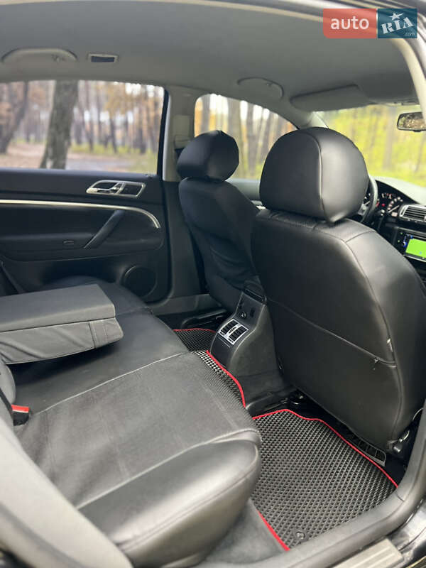 Лифтбек Skoda Superb 2007 в Киеве фото 60 Лифтбек Skoda Superb 2007 в Киеве