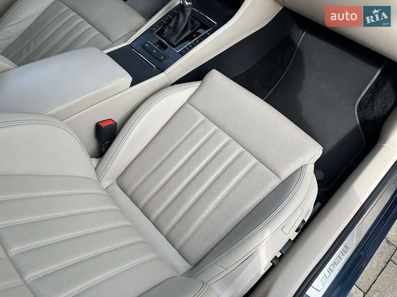 Ліфтбек Skoda Superb 2019 в Луцьку