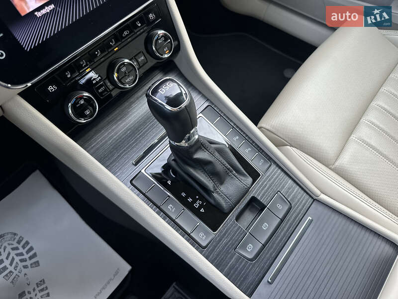 Ліфтбек Skoda Superb 2019 в Луцьку