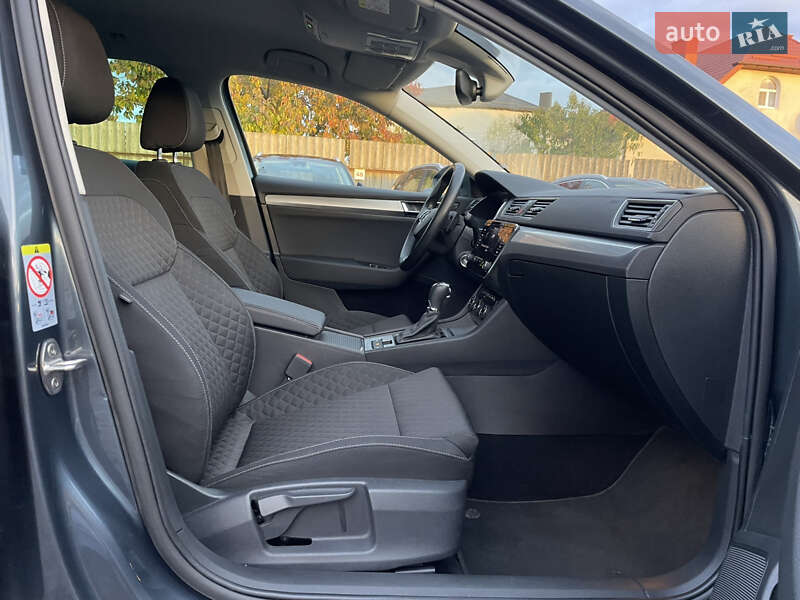Універсал Skoda Superb 2022 в Луцьку фото 40 Універсал Skoda Superb 2022 в Луцьку