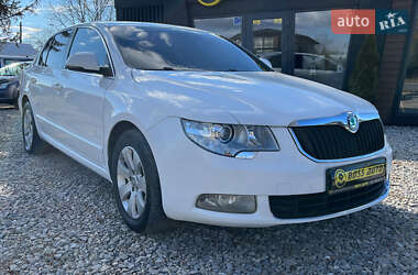 Лифтбек Skoda Superb 2012 в Коломые