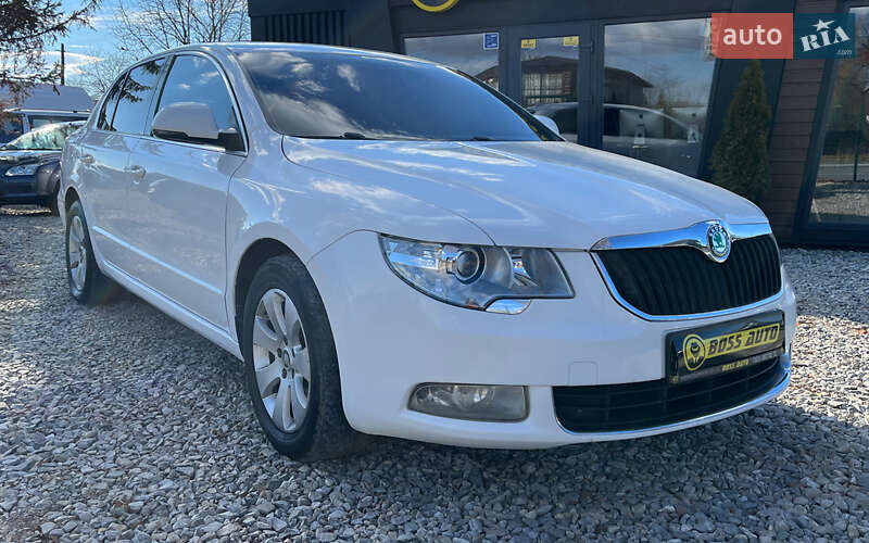 Skoda Superb 2012