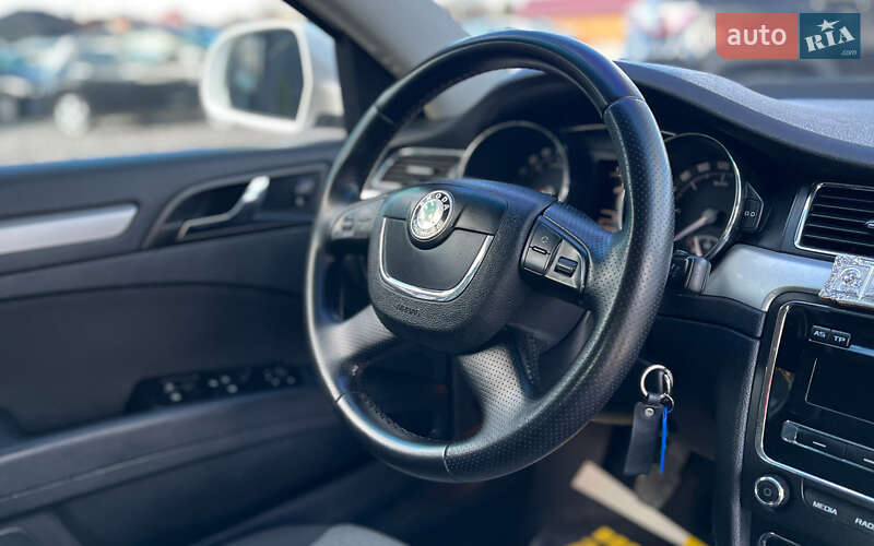 Ліфтбек Skoda Superb 2012 в Коломиї