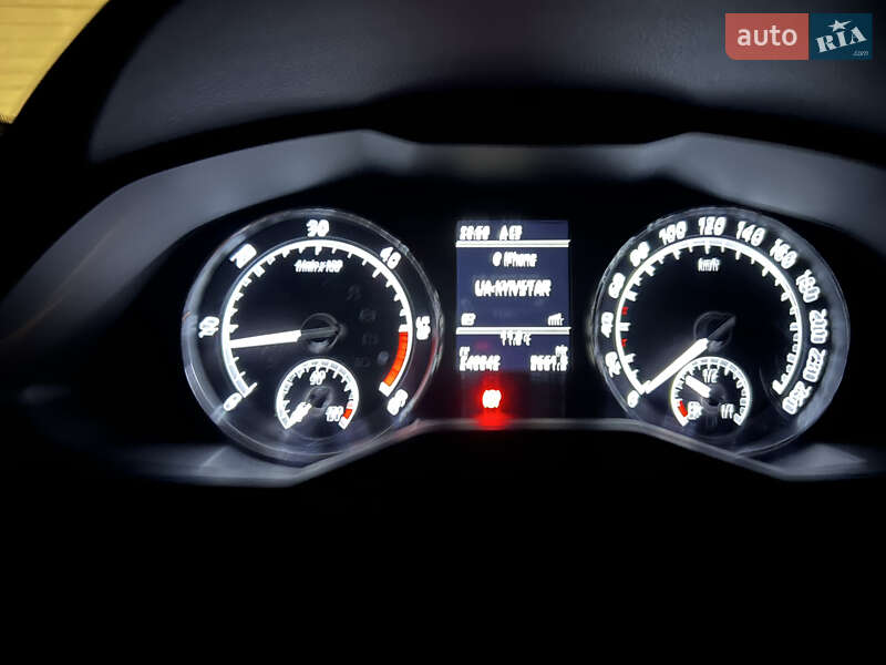 Универсал Skoda Superb 2016 в Кривом Роге