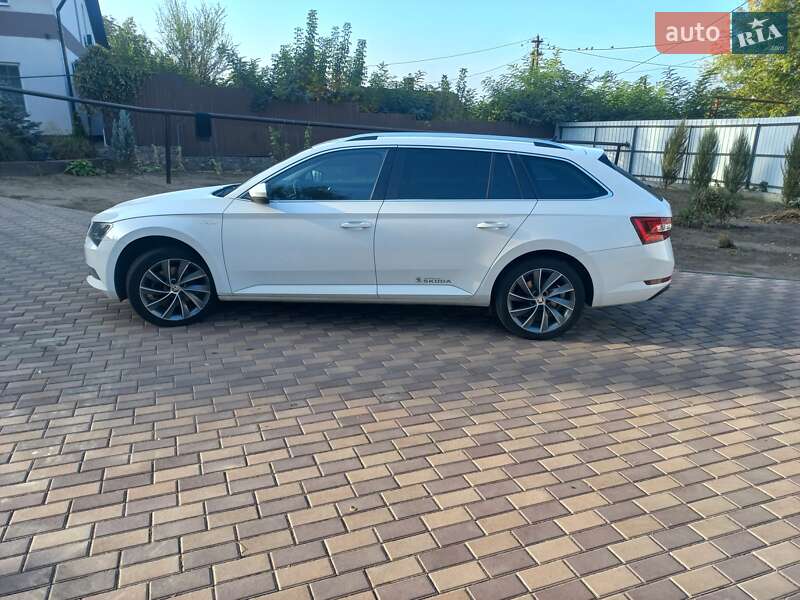 Универсал Skoda Superb 2019 в Днепре