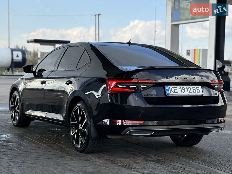 Лифтбек Skoda Superb 2020 в Днепре