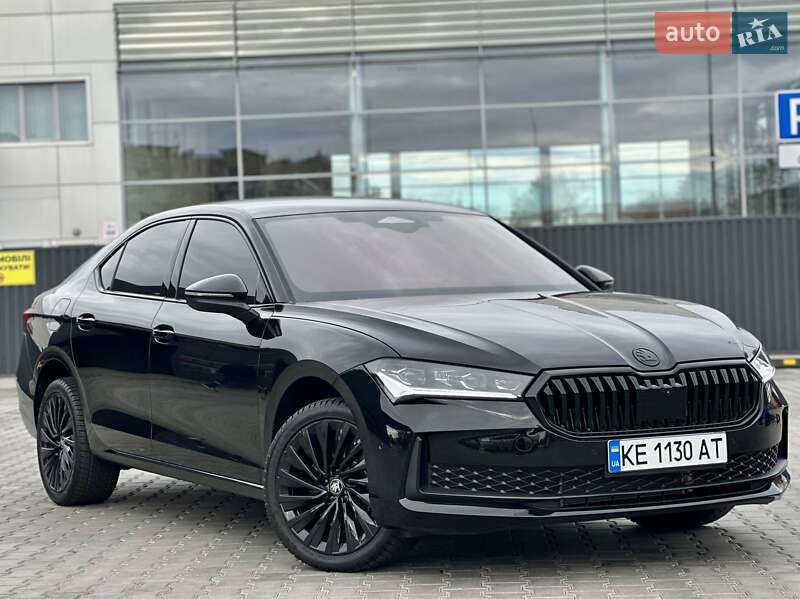 Skoda Superb 2025