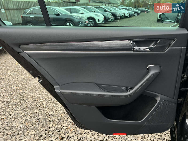 Универсал Skoda Superb 2021 в Луцке