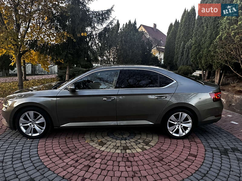Ліфтбек Skoda Superb 2017 в Хусті фото 4 Ліфтбек Skoda Superb 2017 в Хусті