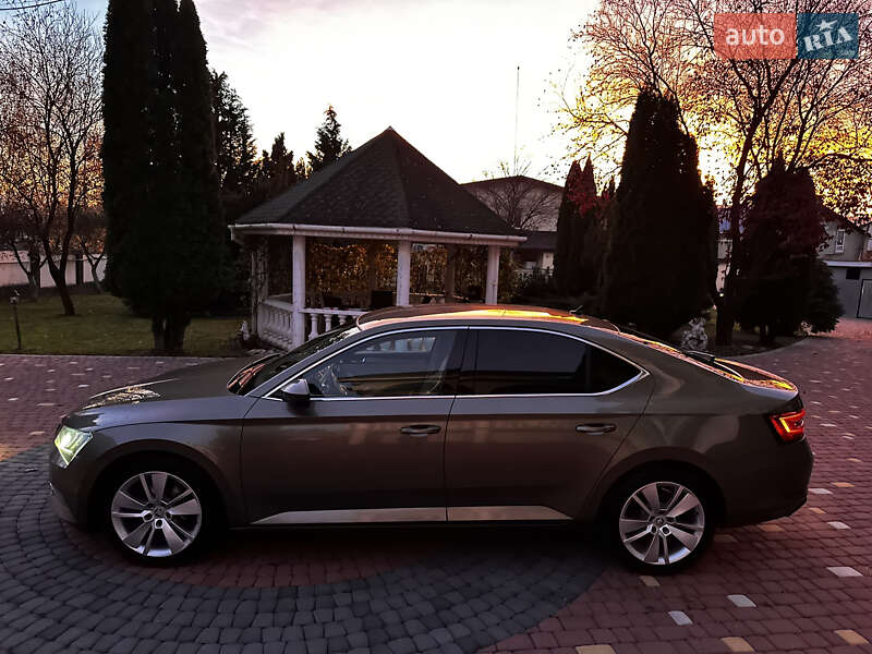 Ліфтбек Skoda Superb 2017 в Хусті фото 85 Ліфтбек Skoda Superb 2017 в Хусті