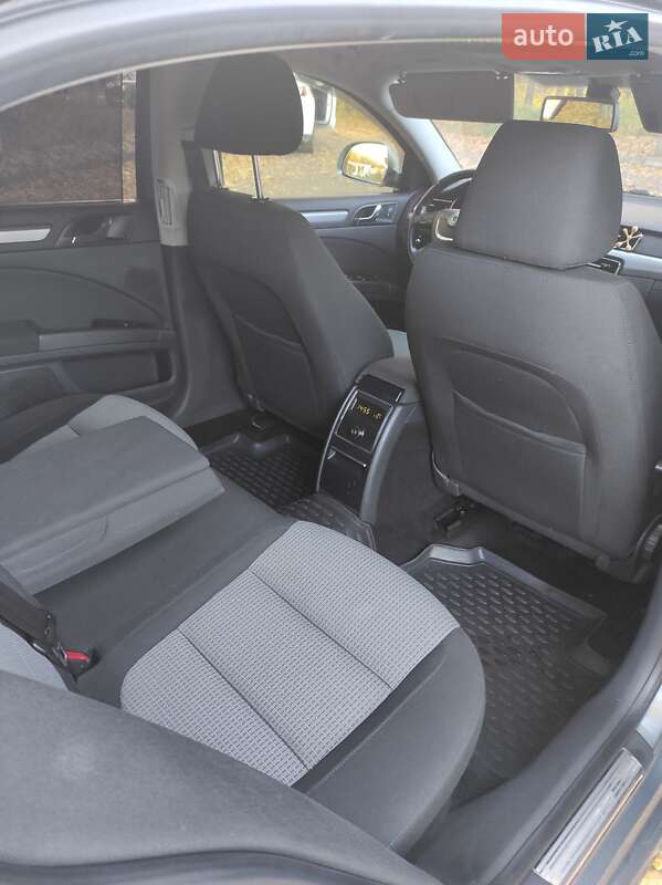 Лифтбек Skoda Superb 2009 в Виннице