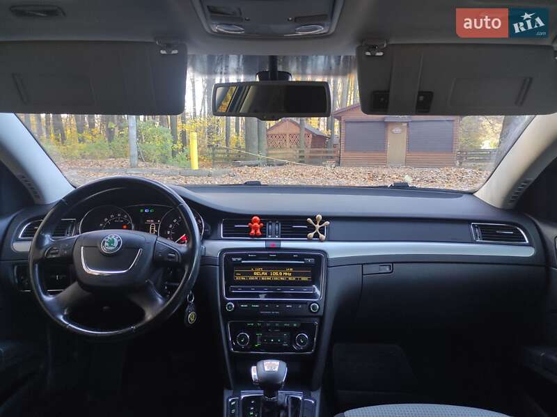 Лифтбек Skoda Superb 2009 в Виннице