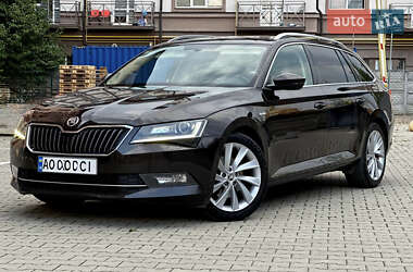 Универсал Skoda Superb 2019 в Ужгороде