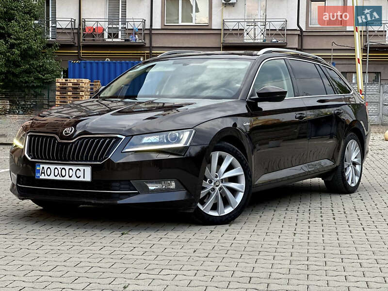 Skoda Superb 2019