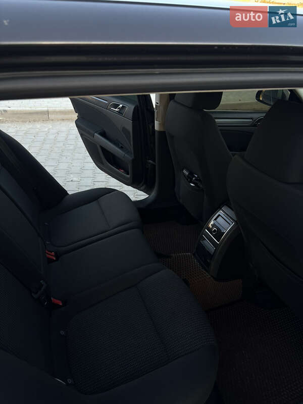 Універсал Skoda Superb 2011 в Рівному фото 10 Універсал Skoda Superb 2011 в Рівному