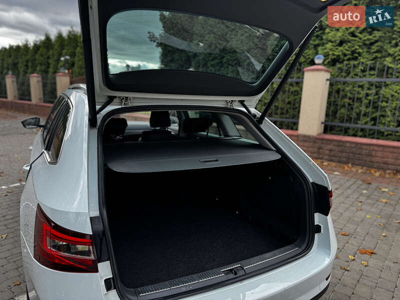 Универсал Skoda Superb 2015 в Василькове