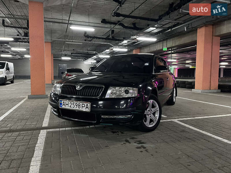 Лифтбек Skoda Superb 2007 в Киеве