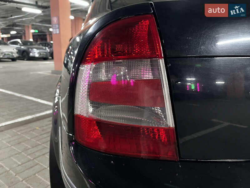 Лифтбек Skoda Superb 2007 в Киеве