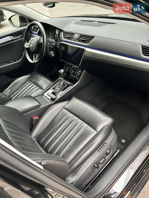 Універсал Skoda Superb 2018 в Рівному