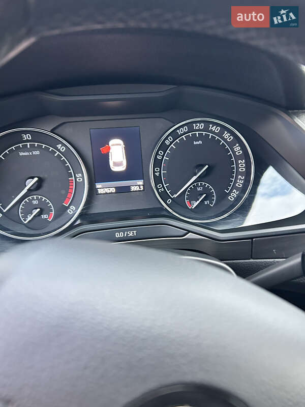 Універсал Skoda Superb 2018 в Рівному