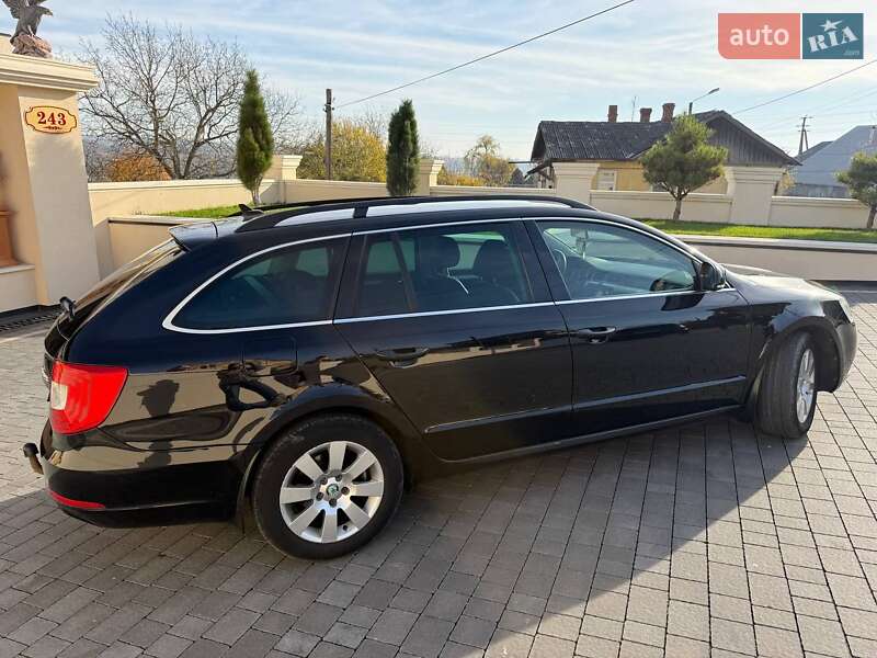 Универсал Skoda Superb 2013 в Кицмани