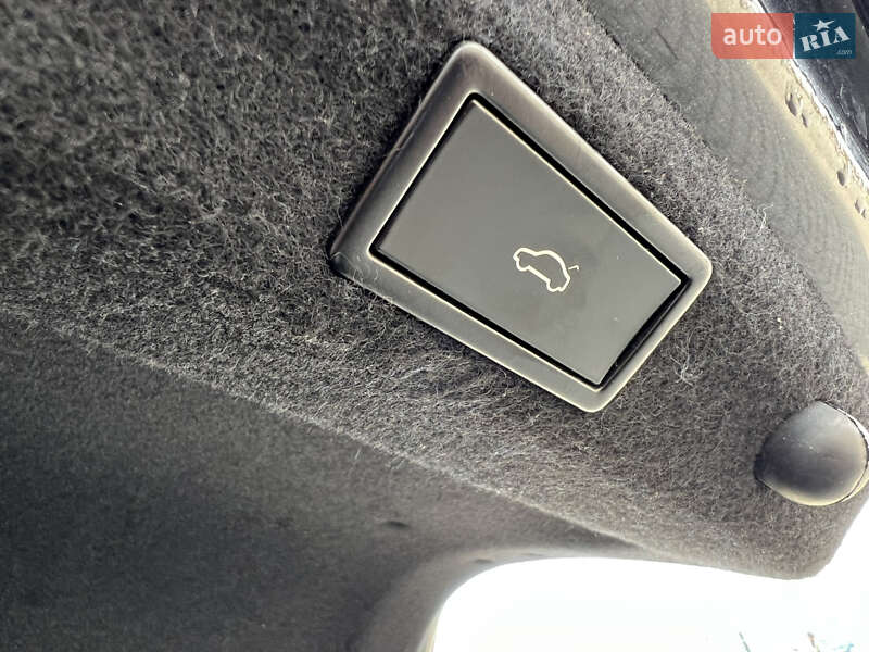 Ліфтбек Skoda Superb 2017 в Дрогобичі