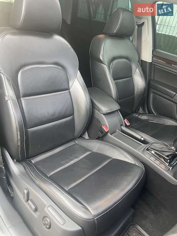 Універсал Skoda Superb 2014 в Борисполі фото 30 Універсал Skoda Superb 2014 в Борисполі