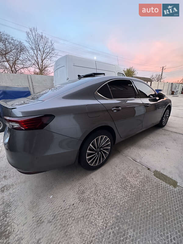 Лифтбек Skoda Superb 2025 в Киеве