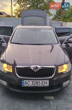 Лифтбек Skoda Superb 2010 в Владимире