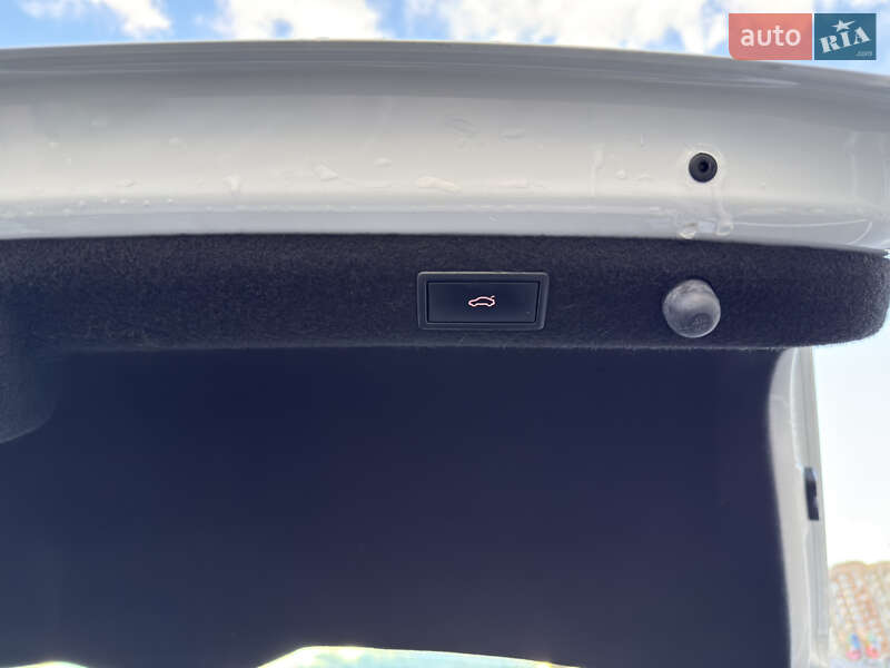 Ліфтбек Skoda Superb 2022 в Києві