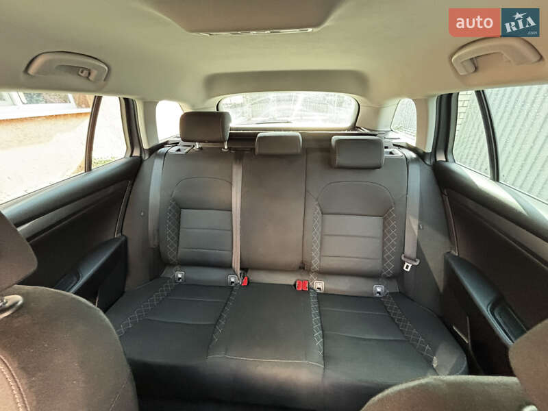 Универсал Skoda Superb 2015 в Шепетовке