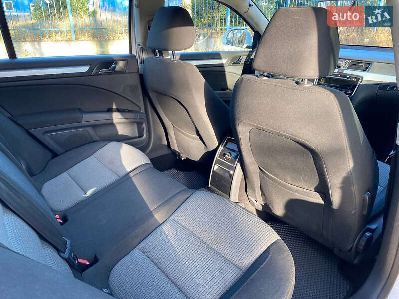 Ліфтбек Skoda Superb 2012 в Бучі фото 24 Ліфтбек Skoda Superb 2012 в Бучі