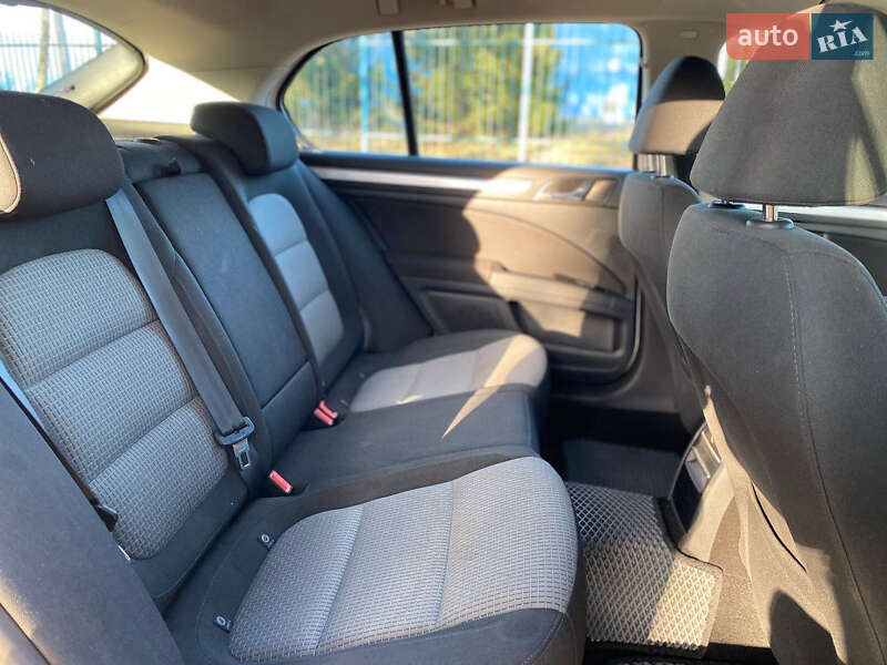 Ліфтбек Skoda Superb 2012 в Бучі фото 25 Ліфтбек Skoda Superb 2012 в Бучі