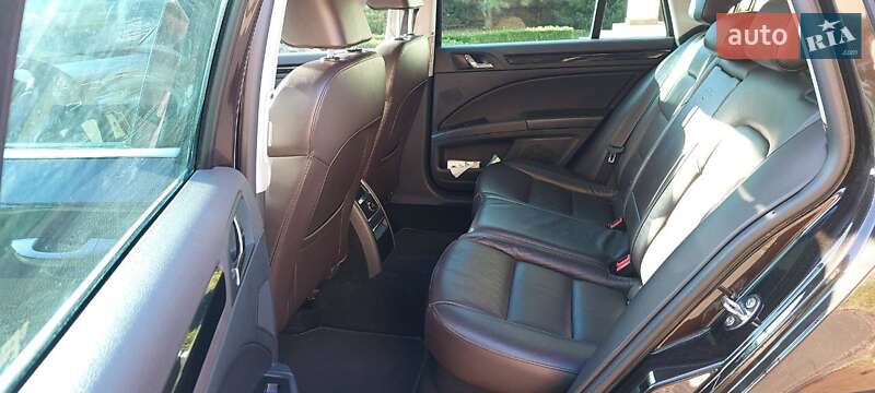 Универсал Skoda Superb 2013 в Киеве