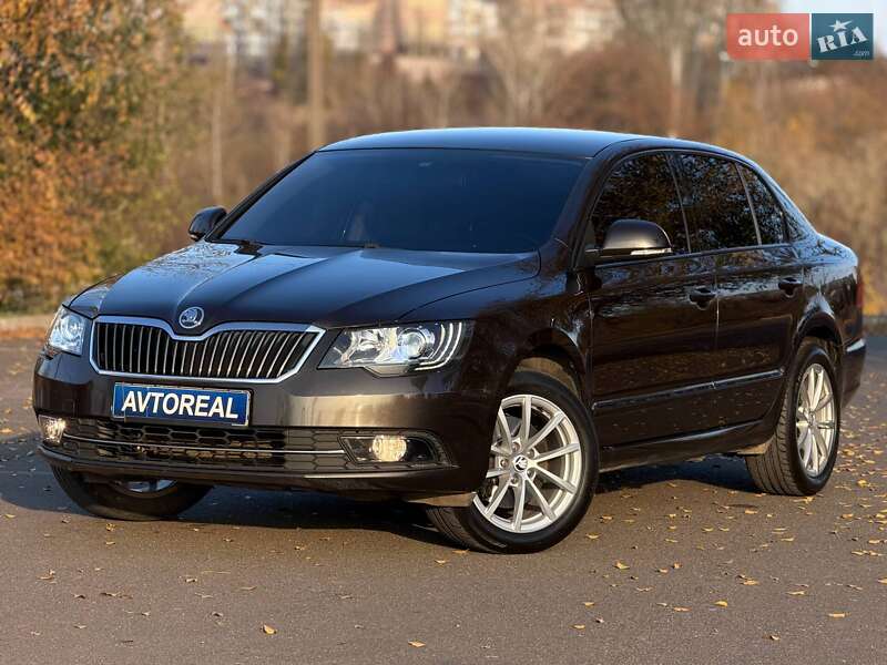 Лифтбек Skoda Superb 2013 в Кривом Роге фото 2 Лифтбек Skoda Superb 2013 в Кривом Роге