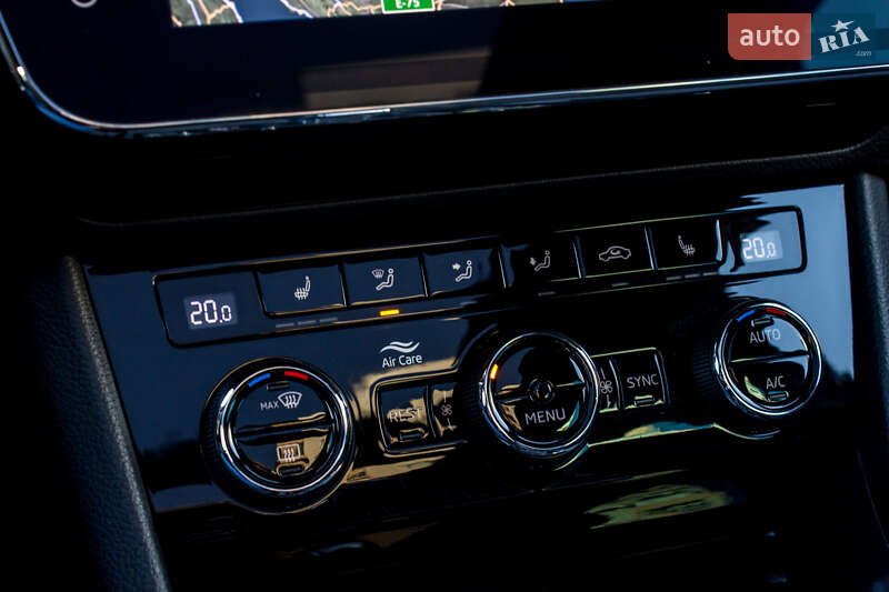 Універсал Skoda Superb 2018 в Львові фото 41 Універсал Skoda Superb 2018 в Львові