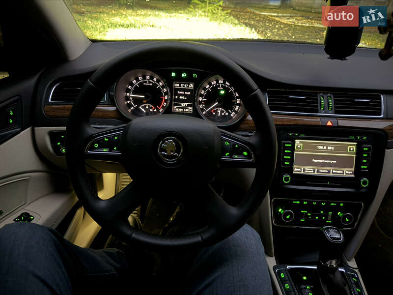 Лифтбек Skoda Superb 2015 в Самборе фото 18 Лифтбек Skoda Superb 2015 в Самборе