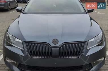 Лифтбек Skoda Superb 2017 в Черкассах