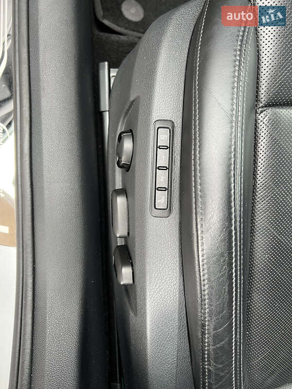 Универсал Skoda Superb 2019 в Киеве