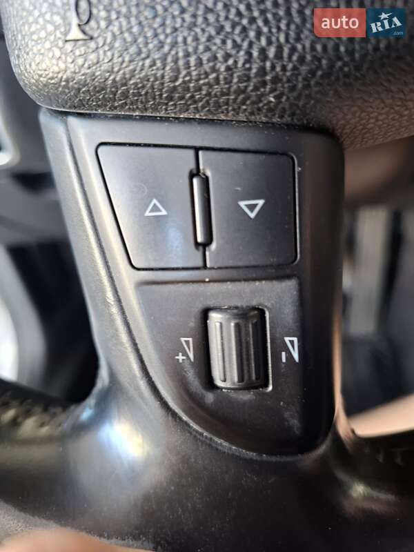 Универсал Skoda Superb 2011 в Николаеве