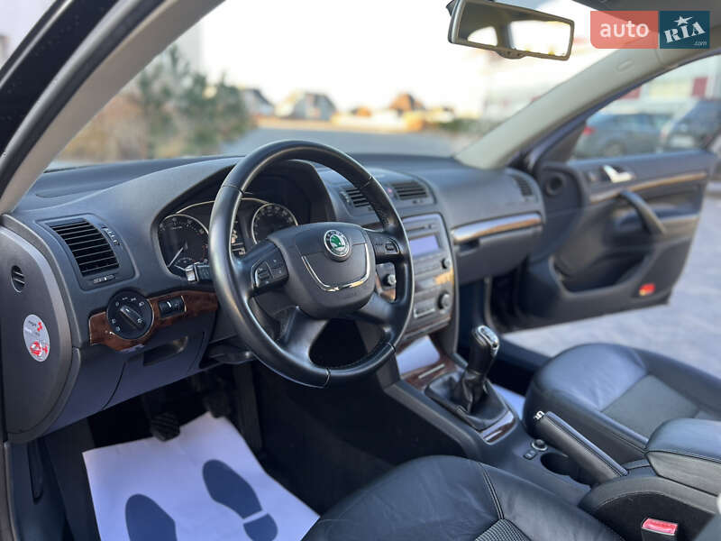 Универсал Skoda Superb 2012 в Луцке фото 15 Универсал Skoda Superb 2012 в Луцке