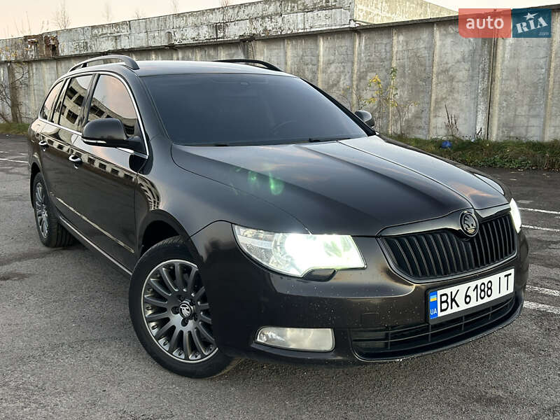 Універсал Skoda Superb 2013 в Сарнах фото 3 Універсал Skoda Superb 2013 в Сарнах