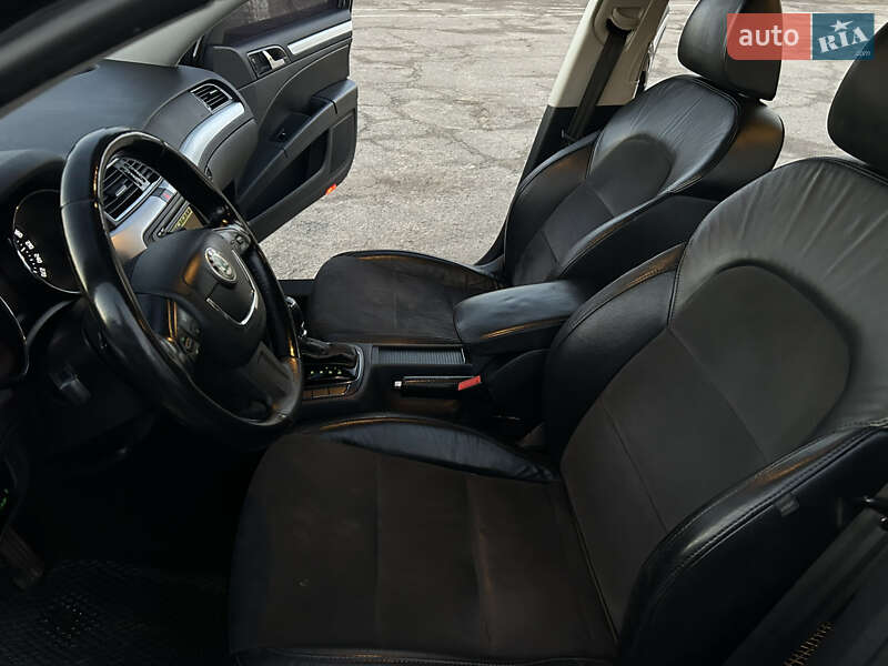 Універсал Skoda Superb 2013 в Сарнах фото 13 Універсал Skoda Superb 2013 в Сарнах