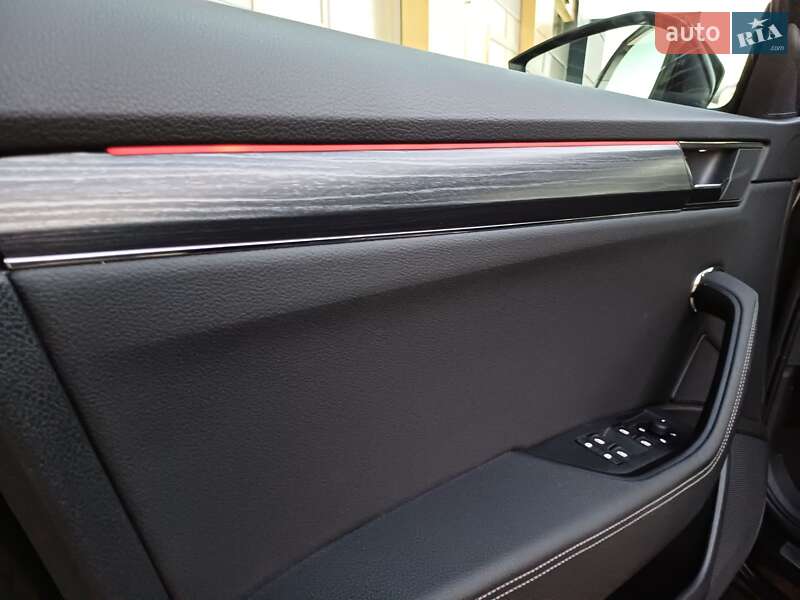 Лифтбек Skoda Superb 2021 в Самборе