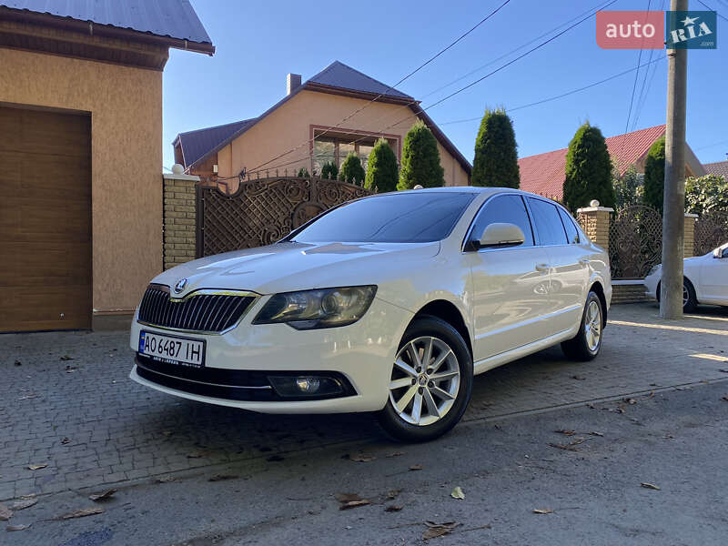 Skoda Superb 2013 Skoda Superb 2013