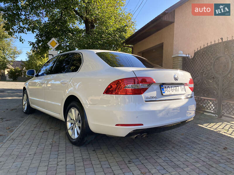 Лифтбек Skoda Superb 2013 в Сваляве фото 5 Лифтбек Skoda Superb 2013 в Сваляве