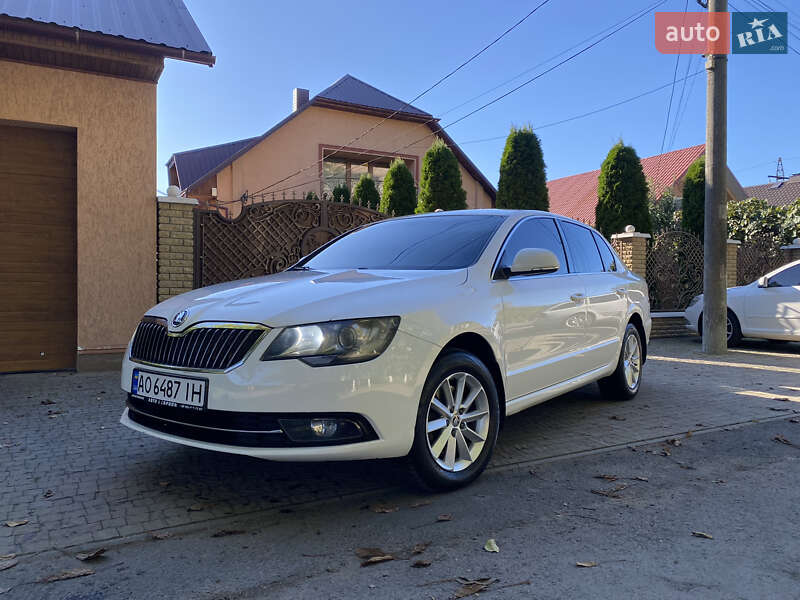 Лифтбек Skoda Superb 2013 в Сваляве фото 6 Лифтбек Skoda Superb 2013 в Сваляве