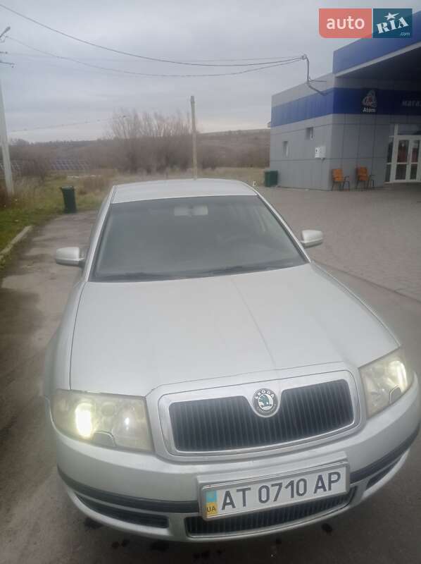 Skoda Superb 2006